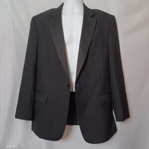 Jos .A.Bank Men's Black Single Breasted Jacket. Size 42R